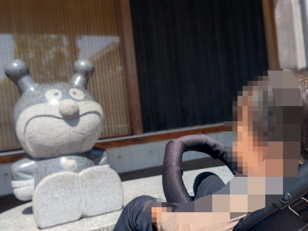 子連れで高松と高知を巡った家族旅行の様子
